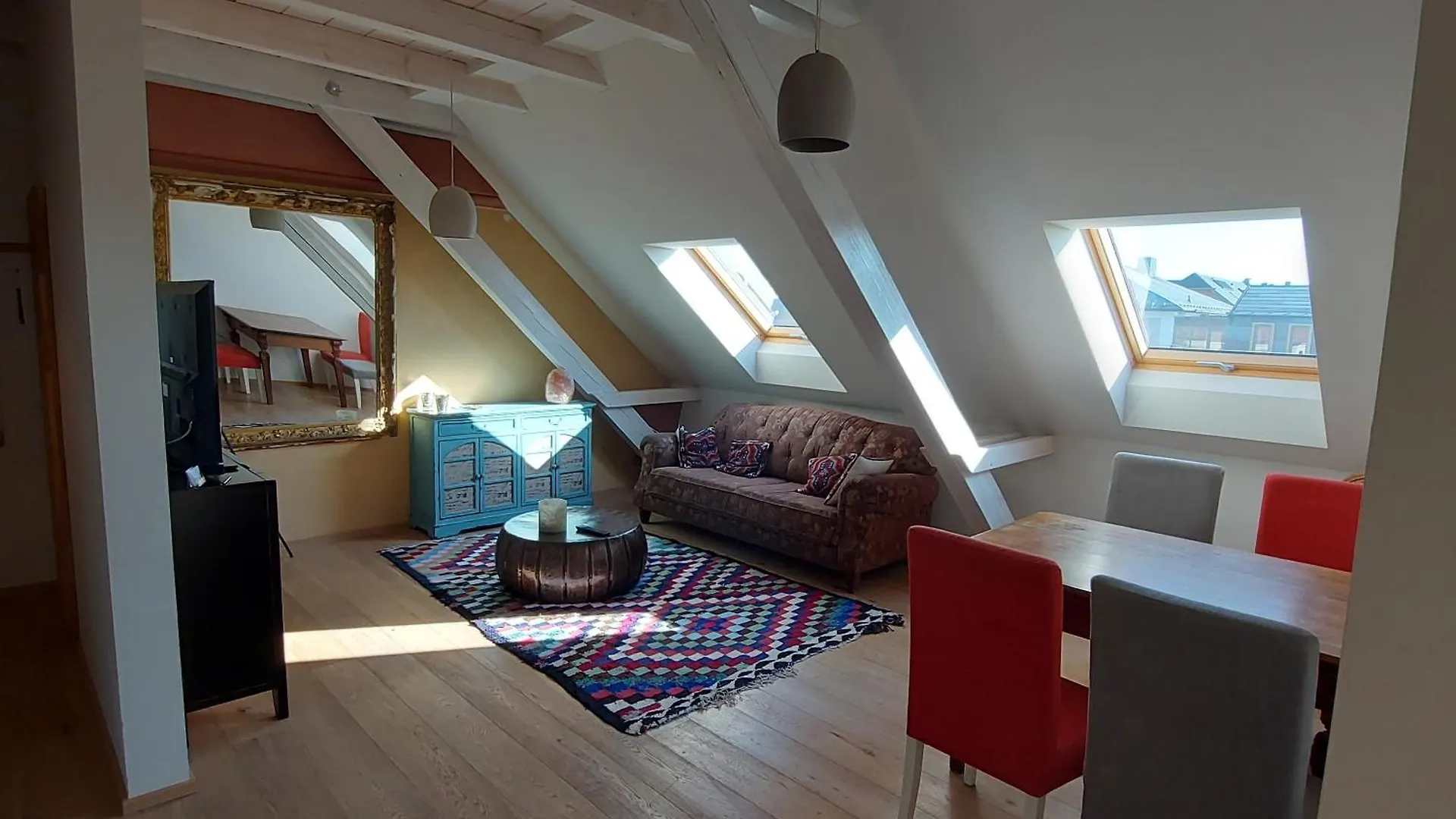 Boardinghouse Neumarkt Alte Schule location